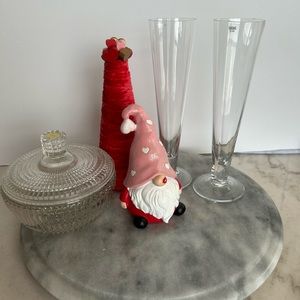 Valentines Day - Crate & Barrel Heart - Shaped Flutes Champagne Krosno